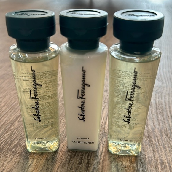 SALVADORE FERRAGAMO BUNDLE SHAMPOO/CONDITIONER/SHOWER GEL - Picture 2 of 8